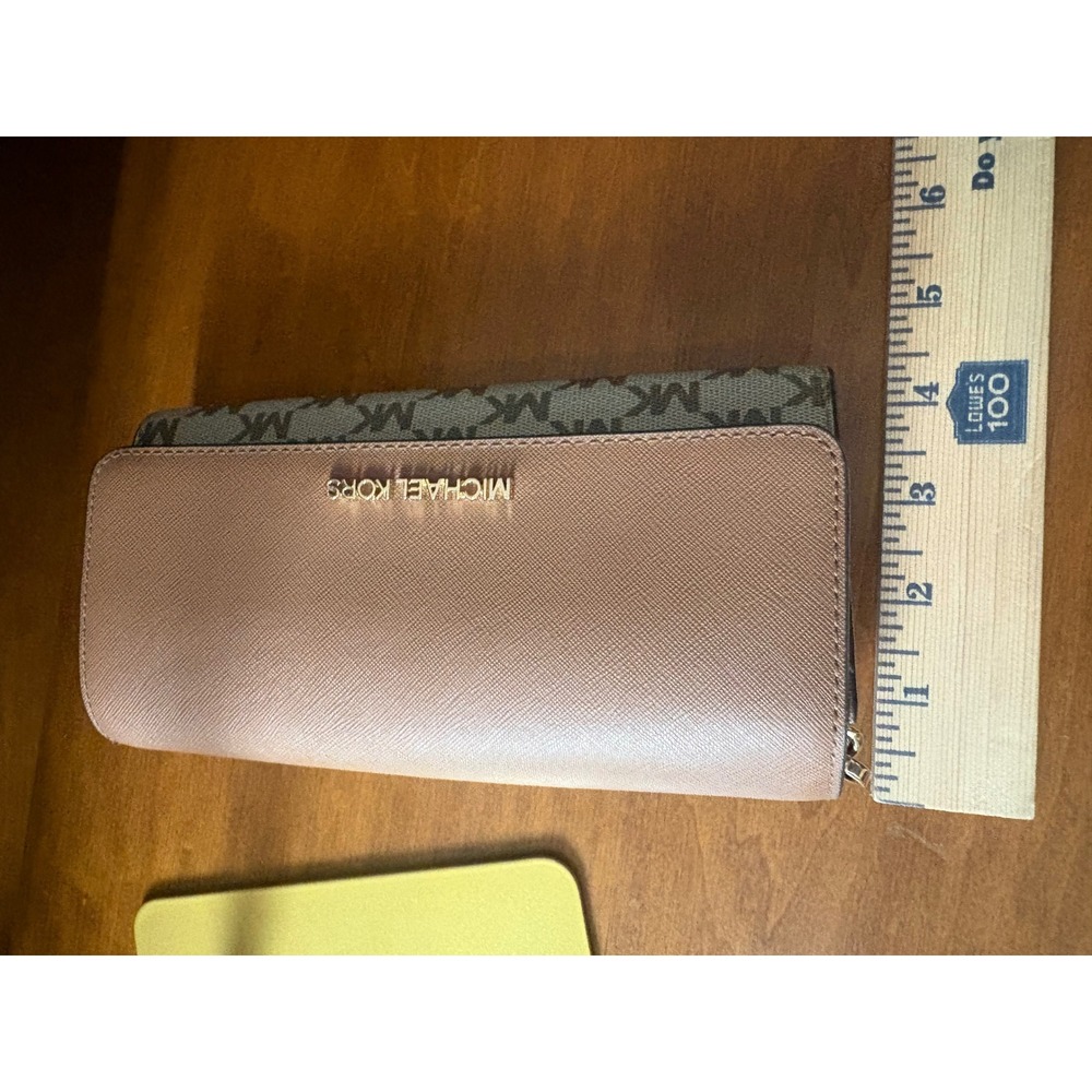 Michael Kors Logo Wallet on Chain Crossbody Saffiano &‎ MK Canvas - Picture 9 of 9